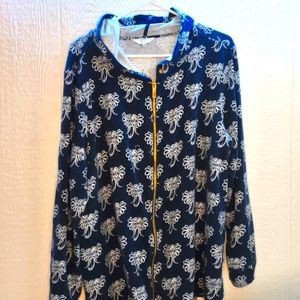 CROWN & Ivy Curvy Zip Up Hoodie